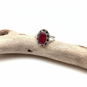 แหวนเงินแท้ 925 ประดับทับทิม สไตล์โบฮีเมียน ชุบโรเดียม ทำมือ ของขวัญสำหรับผู้หญิงในงานแต่งงานและงานปาร์ตี้ - Product Image 1