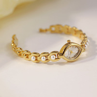 Nouvelle vente chaude Montre BS Bee Sister ovale en verre à quartz à aiguilles Montres vintage pour femmes Montres élégantes et mignonnes avec fermoir caché en perle