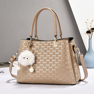Bolso Tote Casual para Mujer Jemutaz con Adorno de Pompón, Correa Extraíble, Cierre de Solapa Clásico, Bolso de Mano de Microfibra para Uso Diario - Product Image 6