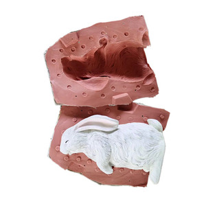 Molde de Silicona de Alta Calidad con Forma de Conejo, Molde de Cemento para Estatua de Conejo de Jardín, en Venta - Product Image 2