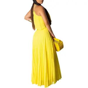 Hot Selling Ladies Halter Neck Sleeveless Chiffon Maxi Dress Pleated Crop Top And Flowy Skirts Sets Party Beach Sundress