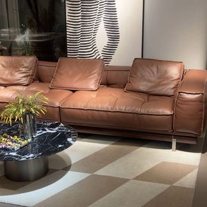 Divano Componibile Moderno di Lusso in Vera Pelle 100% dalla Fabbrica di Foshan, Stile Americano Rosso per Soggiorno di Casa e Villa - Product Image 4