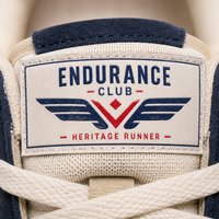Étiquettes tissées personnalisées en damassé haute densité, étiquettes plates scellées pour la languette des chaussures, pour baskets, chaussures de course et marques de chaussures