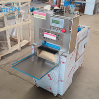 Machine à trancher la viande congelée automatique CNC robuste, capacité élevée de 20 à 500 kg/h, pour couper le bœuf et le mouton en rouleaux