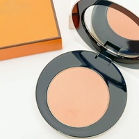Orange rose Vitality Whitening, texture semi-mate, légère et longue tenue pour un teint naturel et éclatant