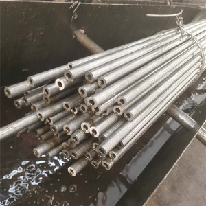 Tube de précision en acier inoxydable série 300, rond sans soudure, finition 2B, norme ASTM - Product Image 3