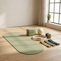 Kit de yoga tout-en-un avec logo personnalisé, équipement de Pilates, haltères en silicone, bande de résistance, bloc de yoga, mini-ballon, anneau de yoga, tapis de yoga, bloc de yoga