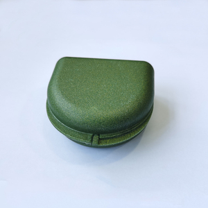 Op maat gemaakte plastic tandendoosje, retainer etui, orthodontische mondbeschermer, mondhygiëne, groothandel voor gebitsprotheses - Product Image 5