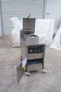 Freidora a Presión Eléctrica Comercial Henny Penny de 25L para <span class=keywords><strong>Pollo</strong></span> y Pavo, Tipo <span class=keywords><strong>Broaster</strong></span>, para Restaurantes <span class=keywords><strong>KFC</strong></span> - Product Image 3