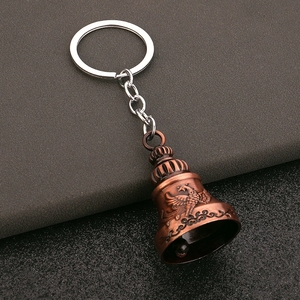 Porte-clés Clochette Rétro en Métal Gaufré, Motif Phénix Chinois, Ornement Décoratif pour Sac, Vente en Gros - Product Image 5
