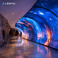Indoor-LED-Bildschirm P1.56 für Themenpark-Immersions-Tunnel mit Nahtloser Verbindung und Front-Service-Festinstallation