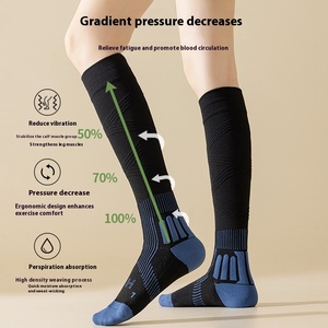 Chaussettes de sport de compression pour femmes, couleur unie, absorbant la transpiration, anti-odeur, antibactériennes, épaisseur standard - Product Image 3