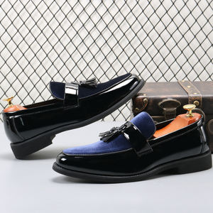 Chaussures Mocassins à Enfiler Tendance pour Hommes – Nouveau Style 2024 – Dessus en Daim – Idéales pour les Fêtes - Product Image 2