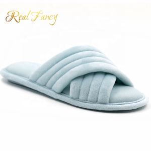 Vendita calda Cinghia Della Traversa di Modo Piatto TPR Suola Open Toe delle Donne Al Coperto Pantofole - Product Image 1