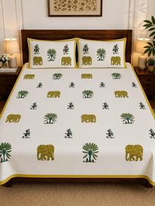 Parure de lit King Size fabriquée en Inde, aspect artisanal, avec 2 taies d'oreiller réversibles, douce et confortable, pour la décoration intérieure, en vente. - Product Image 2