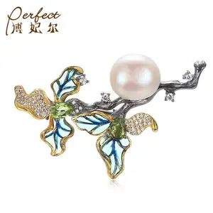 Nouvelle Arrivée PERFECT Brand Designs 925 Sterling Silver White Zircon Broche Baroque Pearl Brooch