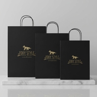 Sac en papier d'art de luxe de marque avec pelliculage mat et logo doré pour vêtements de mode haut de gamme