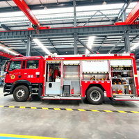 Camion de pompiers à mousse haute performance 4x2/6x4, camion de lutte contre l'incendie à eau et mousse, fabricant chinois de véhicules de pompiers
