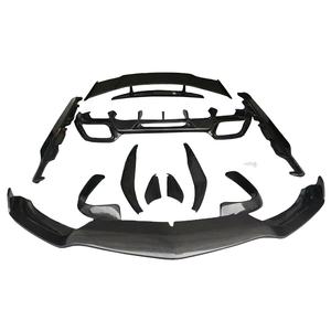 Kit de carrosserie en fibre de carbone de style Renntech Lèvre avant, diffuseur arrière, jupes latérales, <span class=keywords><strong>becquet</strong></span> arrière pour Mercedes Benz AMG GT GTS 2018 - Product Image 1