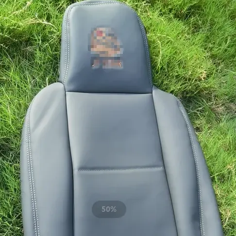 Bao gồm chỗ ngồi xe có thể được tùy chỉnh thêu logo cao cấp Nappa da ban đầu xe da chống cháy mặc đầu
