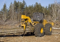 Skidder – tracteur de forêt, machine à bûcher, tracteur de bois, dérapeur de forêt, treuil de forêt, treuil de forêt, treuil de bûches de bois