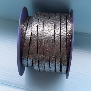 Tùy chỉnh áp suất cao <span class=keywords><strong>Graphite</strong></span> tinh khiết đóng gói màu đen linh hoạt niêm phong với độ tinh khiết cao Carbon vật liệu nhân tạo - Product Image 4