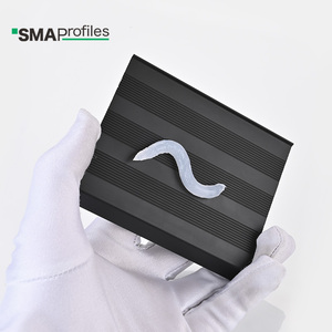 Perfiles SMA de Aleación de Aluminio para Zócalos y Molduras - Extrusión Personalizada, Duradera y de Fácil Instalación - Product Image 2