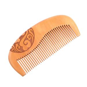 Totem nuage de bon augure style ancien Peigne artisanal en bois naturel pour la teinture des cheveux Accessoire décoratif Masseur de tête - Product Image 3