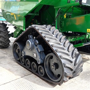 Customized Tractor <strong>Undercarriage</strong> <strong>Parts</strong> Triangle Rubber Track Conversion System Kit For Agricultural Tractor - Product Image 1