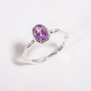 Bague en argent sterling 925 Bague minimaliste en pierre précieuse améthyste coupe ovale, bijoux en pierres précieuses en argent, bijoux en argent antique - Product Image 1