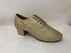 Zapatos <span class=keywords><strong>de</strong></span> baile <span class=keywords><strong>de</strong></span> salón con suela dividida <span class=keywords><strong>de</strong></span> oro claro para <span class=keywords><strong>mujer</strong></span> con plantilla suave para baile <span class=keywords><strong>de</strong></span> salsa social - Product Image 3