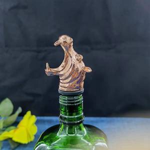 Bouchon de bouteille en acier inoxydable en forme d'hippopotame avec <span class=keywords><strong>bec</strong></span> <span class=keywords><strong>verseur</strong></span>, outil de barman personnalisé pour le vin rouge et les spiritueux - Product Image 6