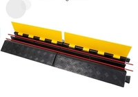 Protecteur de câble Rampes Trafic Vitesse Bosse Allée Tuyau Rampe de Câble avec Couvercle Jaune pour Intérieur Extérieur