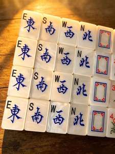 <span class=keywords><strong>Jeu</strong></span> de Mahjong Américain de Luxe en Résine Peinte à la Main, 160 Pièces Complet avec Jokers et Chiffres Arabes, <span class=keywords><strong>Jeu</strong></span> de Table Familial - Product Image 2