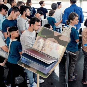 Funda para Pasaporte de Cuero Genuino Boshiho con RFID, Porta Tarjetas, Cierre de Cremallera, Diseño Único con Logotipo, Estilo Ejecutivo - Product Image 3