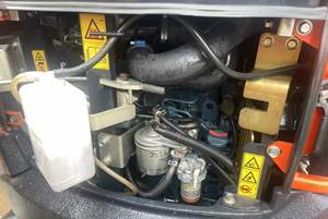 Mini-excavatrice KUBOTA U27-4 U27 de 2 tonnes à 3 tonnes, qualité japonaise, stock disponible, mini-tracteur en vente flash, réduction, moteur Kubota - Product Image 5