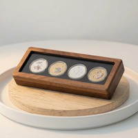 Boîte de présentation et de rangement pour pièces de monnaie en bois de noyer avec capsules en plastique et joint réglable