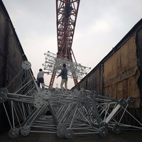 Mât treillis guyé de 18 m à technologie professionnelle, compatible avec le montage de terminal satellite Starlink pour zones éloignées