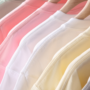 <span class=keywords><strong>T</strong></span>-<span class=keywords><strong>Shirt</strong></span> da <span class=keywords><strong>Donna</strong></span> in <span class=keywords><strong>Cotone</strong></span> 100% di <span class=keywords><strong>Alta</strong></span> <span class=keywords><strong>Qualità</strong></span>, 230GSM, Casual, Oversize, con Spalle Cadenti, Tinta Unita, Pesante, Vendita all'Ingrosso - Product Image 3