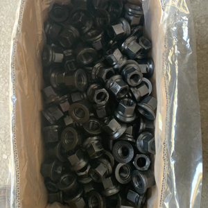 อะไหล่รถกึ่งพ่วงและรถบรรทุก อะไหล่ช่วงล่าง น็อต - Product Image 1