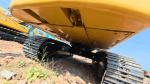 Excavatrice Caterpillar 330GC de grande taille, d'<span class=keywords><strong>occasion</strong></span>, à faible nombre d'heures de fonctionnement, pour les chantiers de construction et les travaux d'infrastructure - Product Image 4