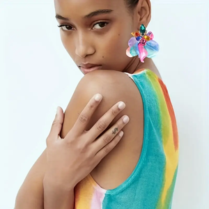 <span class=keywords><strong>Orecchini</strong></span> di moda in lega con borchie di diamanti fiori di cristallo femminile retrò <span class=keywords><strong>orecchini</strong></span> a bottone <span class=keywords><strong>orecchini</strong></span> di fiori per donna - Product Image 6