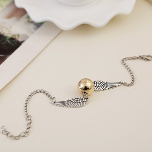 Pulsera del Colegio Hogwarts de Magia y Hechicería, alas de Snitch doradas, pulsera de plata <span class=keywords><strong>antigua</strong></span>, stock al por mayor - Product Image 4