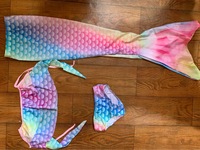 Ensemble de maillot de bain sirène quatre pièces avec queue de poisson et aileron pour enfants, bikini princesse, queue de sirène pour la natation, costume de cosplay