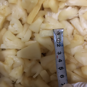 สับปะรดแช่แข็งแบบพรีเมี่ยมสำหรับเครื่องดื่มและเบเกอรี่สับปะรดแช่แข็งสินค้าส่งออกขายส่งฤดูใบไม้ร่วง - Product Image 1