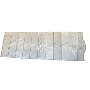 Moule d'injection PP <span class=keywords><strong>pour</strong></span> briques de <span class=keywords><strong>ciment</strong></span> préfabriquées <span class=keywords><strong>pour</strong></span> murs extérieurs, moule de clôture en béton préfabriqué, moule de parement mural extérieur en pierre préfabriquée - Product Image 2