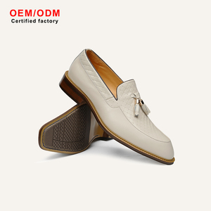 Nuevos Mocasines de Cuero Genuino Estilo Británico con Borlas, Punta Redonda, Sin Cordones, Zapatos de Vestir para Oficina, Cómodos para Todas las Temporadas, Calzado para Hombre - Product Image 1