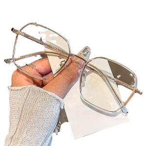 Gafas de Sol Extra Grandes de Metal para Mujer Danyang 1033, Montura Completa, Tendencia de Moda, Lentes de Plástico - Product Image 1