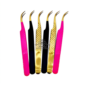 Lash Tweezer New Collection Gold Tips Curve Angle Eyelash Extension Tweezers Isolation Fiber Tips Perfect Grip Eyelash Tweezer - Product Image 1