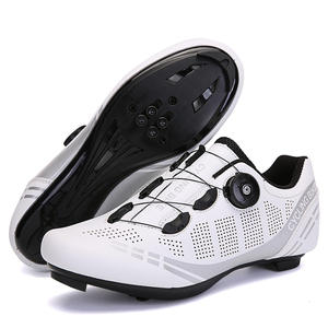 Chaussures de cyclisme en stock du fabricant chinois – Styles variés pour vélo de route et VTT, livraison immédiate en grande quantité, modèle S0715003 - Product Image 1